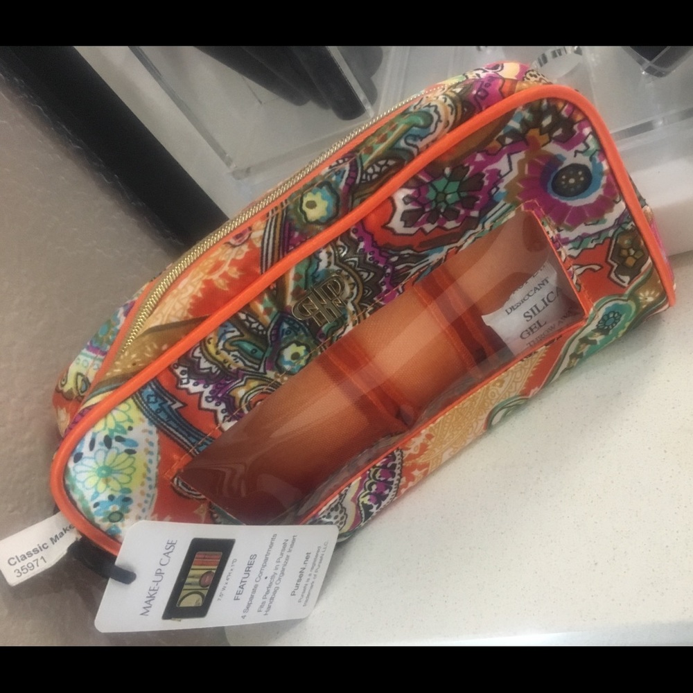 PurseN Make-Up Case